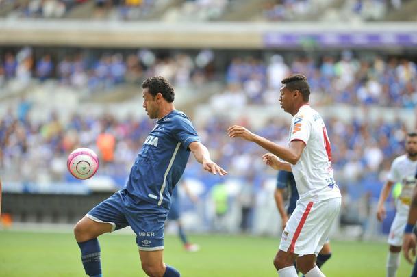 Fotos de Cruzeiro x Villa Nova, no Mineiro, pela stima rodada do Campeonato Mineiro