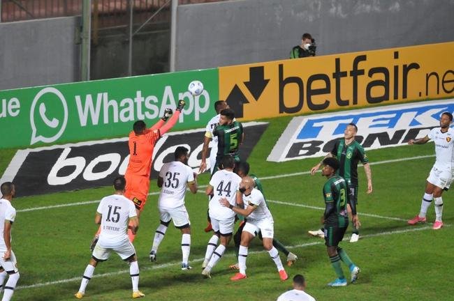 Amrica e Sport se enfrentaram nesta segunda-feira (19), no Independncia, em Belo Horizonte, em partida vlida pela 12 rodada do Brasileiro