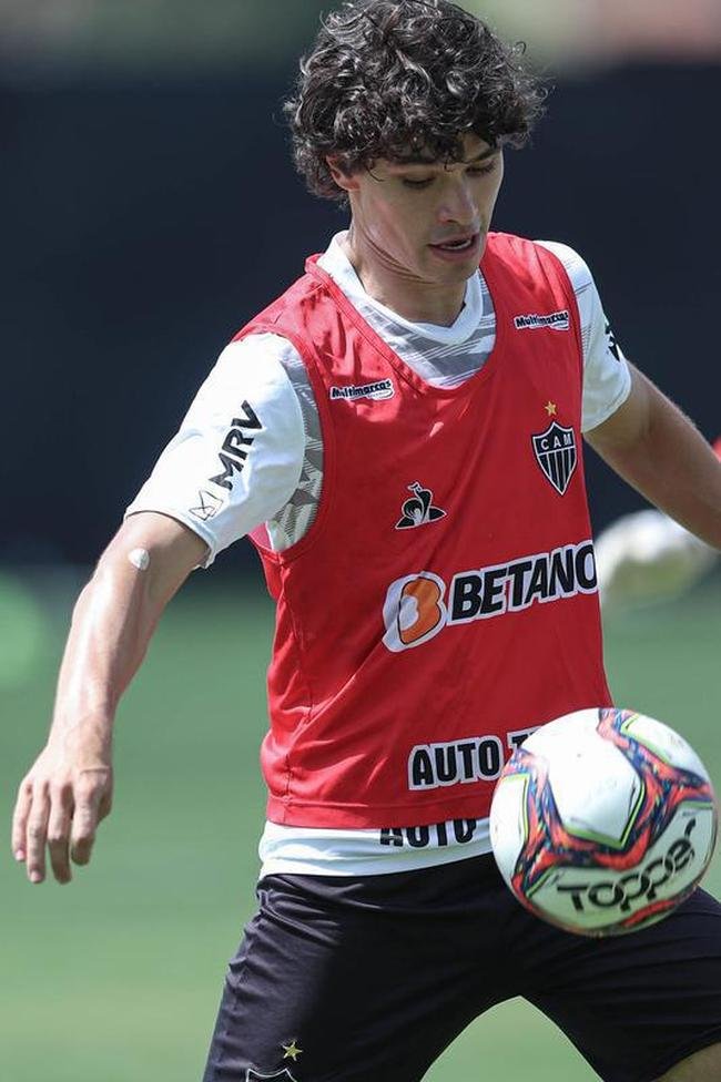 Dod - sete jogos (cinco vitrias, um empate e uma derrota) - jogou por Santos e Cruzeiro