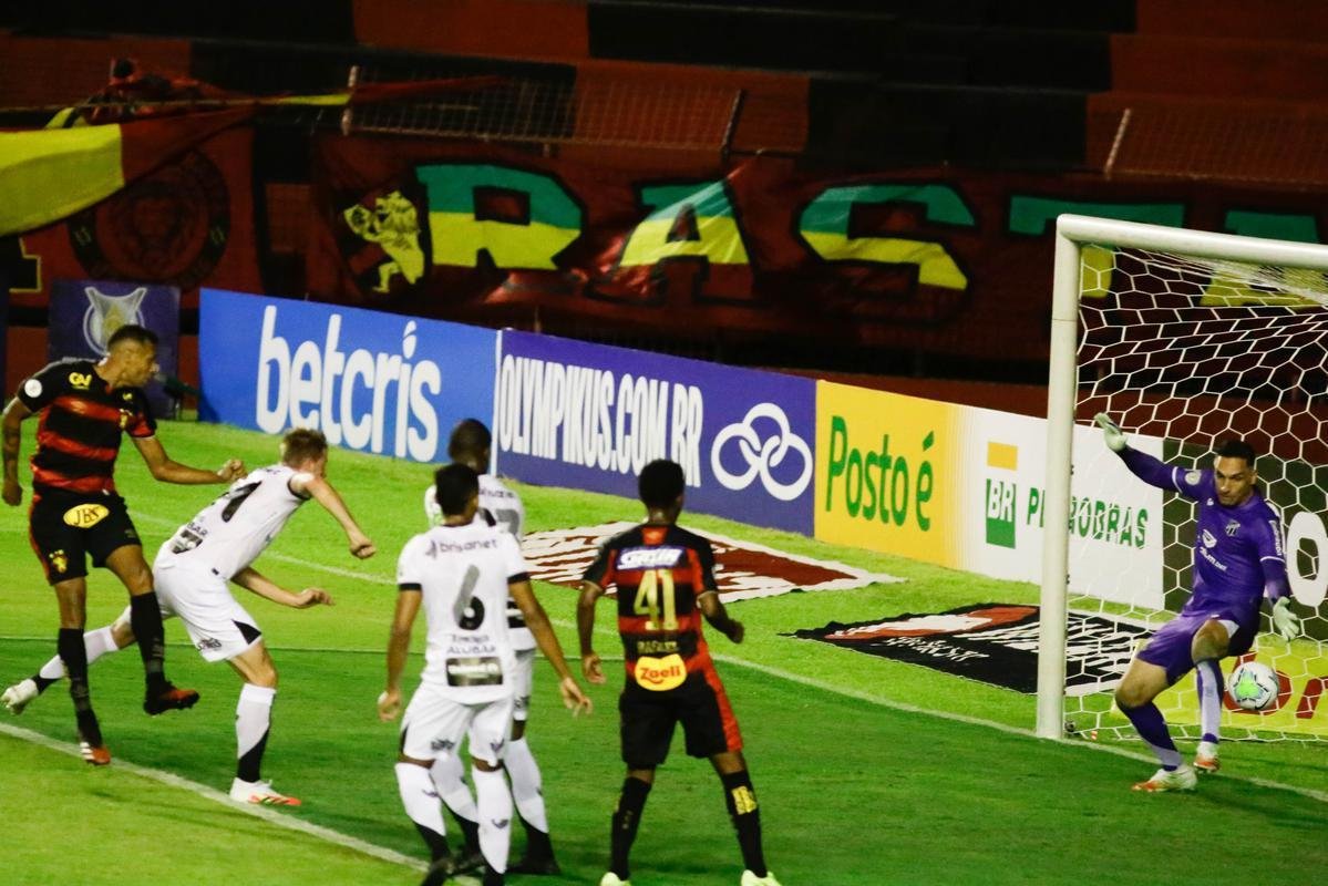 Na estreia do Brasileirão, o Sport bateu o Ceará por 3 a 2, com gols de Elton (2x) e Jonatan Gomez.