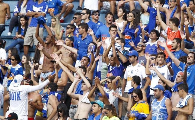Fotos do jogo entre Tupi e Cruzeiro, em Juiz de Fora, pela quinta rodada do Campeonato Mineiro