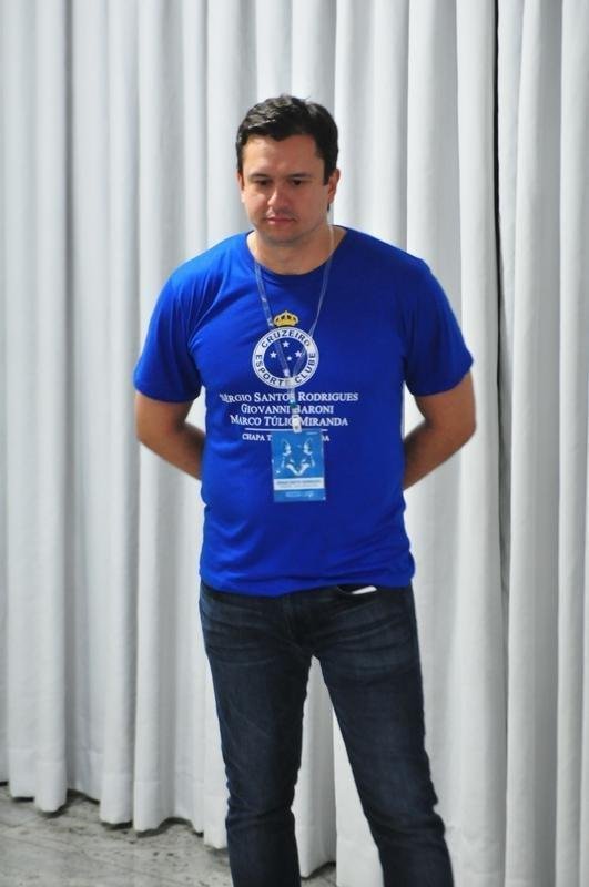 Wagner Pires de S venceu eleio com 235 votos e  o novo presidente do Cruzeiro. Ele comendar o clube no trinio 2018, 2019 e 2020. Srgio Santos Rodrigues, apoiado por Zez Perrella, ficou com 200 votos no pleito.