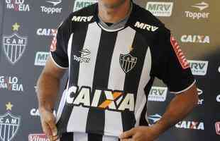 Danilo Barcelos e Felipe Santana foram apresentados nesta tera-feira na Cidade do Galo