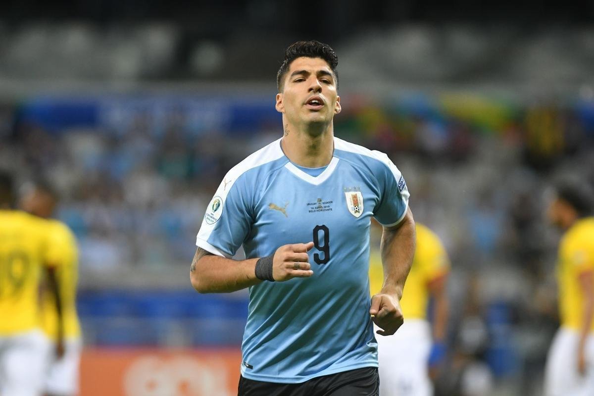 Fotos de Uruguai x Equador, no Mineiro