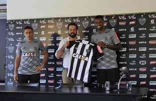 Danilo Barcelos e Felipe Santana foram apresentados nesta tera-feira na Cidade do Galo