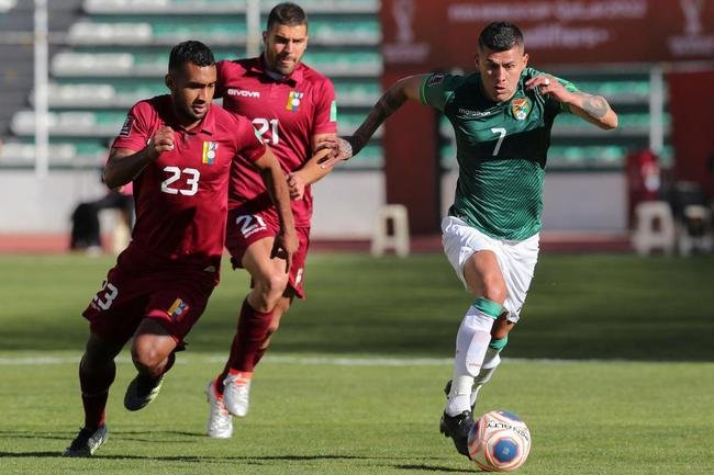 JUAN ARCE - NOTA: 7,33