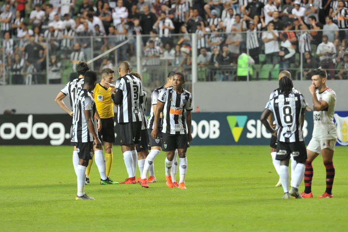 Equipes se enfrentaram neste sbado, no Independncia, pela quinta rodada do Brasileiro