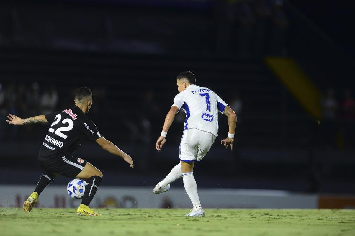 Bragantino x Cruzeiro: fotos do amistoso no estdio Nabi Abi Chedid, em Bragana Paulista, no interior de So Paulo