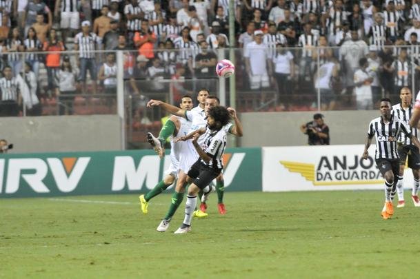 Imagens do clssico de ida da semifinal do Mineiro, entre Atltico e Amrica, no Independncia
