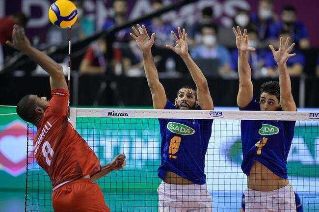 Fotos da final do Mundial de Vlei Masculino, entre Cruzeiro e Civitanova-ITA, no Ginsio Divino Braga, em Betim