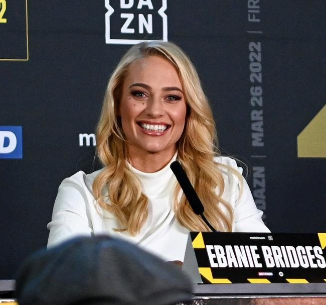 Fotos da boxeadora australiana Ebanie Bridges