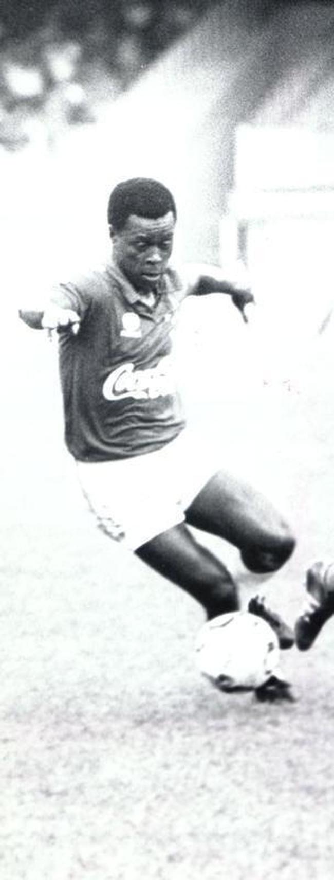 Balu foi lateral-direito do Cruzeiro de 1986 a 1991. Chegou à Seleção Brasileira jogando pelo clube. Foi campeão mineiro de 1987 e 1990.