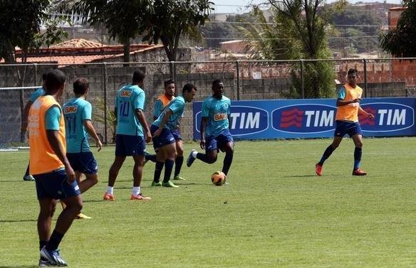 Imagens do racho desta tera-feira na Toca