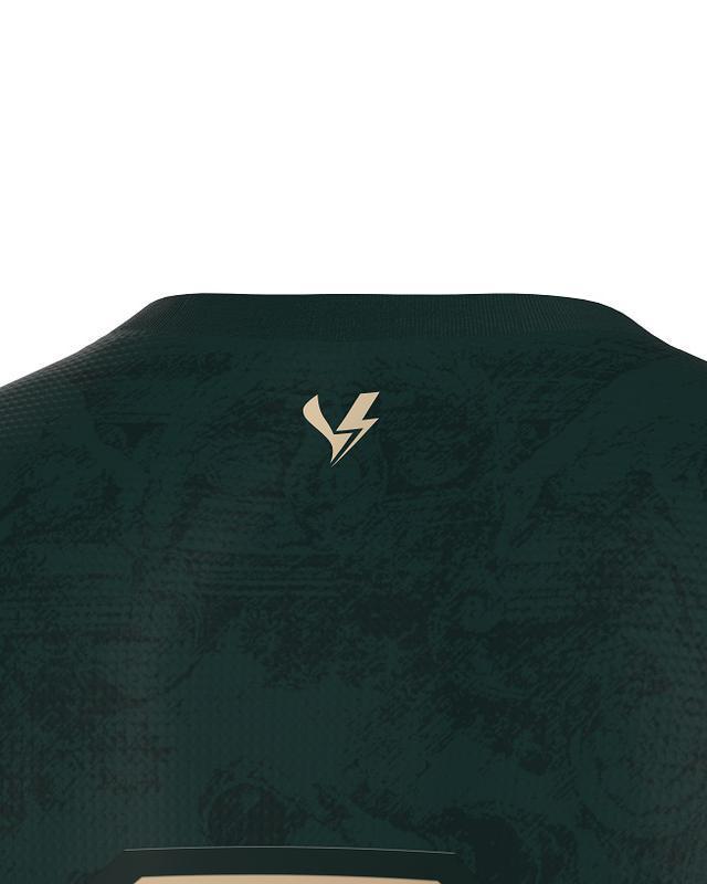 Fotos do terceiro uniforme do Amrica na temporada 2022. O modelo foi desenhado por caro de Almeida, por meio do concurso Camisa Cento e Deca, em homenagem aos 110 anos de histria do clube