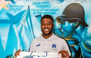 Olympique de Marseille contratou o zagueiro Chancel Mbemba