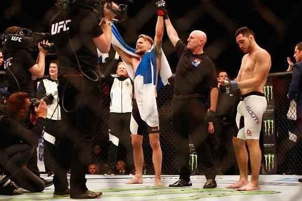 Teemu Packalen venceu Thibault Gouti por finalização a 24seg do primeiro round