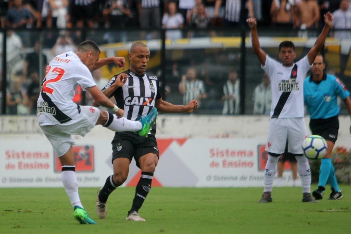 Galo estreou no Campeonato Brasileiro com novo uniforme