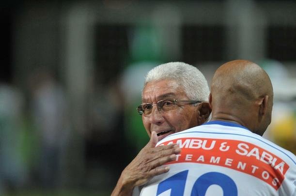 Fotos da partida entre Amrica e URT, no Independncia, pela sexta rodada do Campeonato Mineiro