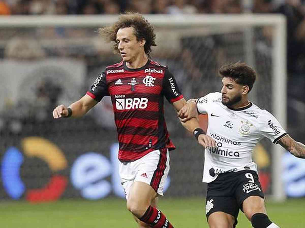 Corinthians x Flamengo: elencos somam quase 700 jogos por seleções e têm  vivência na Europa