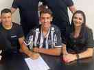 Zagueiro da Seleção Sub-17 assina 1° contrato profissional com o Atlético