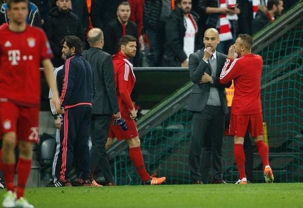 No Allianz Arena, volante chileno Vidal marcou o único gol da partida