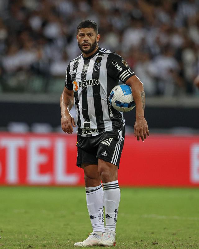 Atacante Hulk ter uma semana de treinos na Cidade do Galo para se recuperar de um incmodo na panturrilha esquerda.