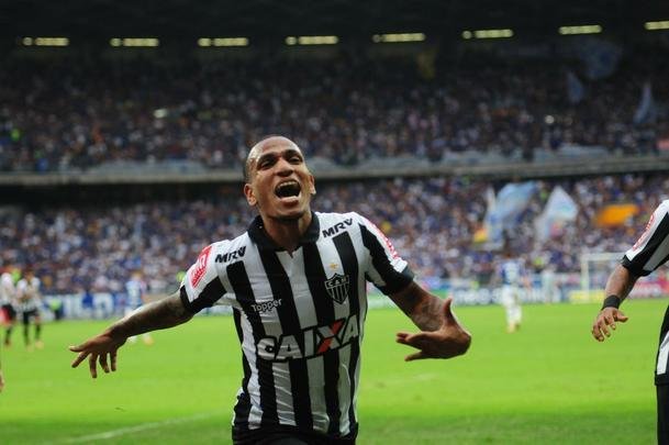 Depois, Otero extravasou com os companheiros