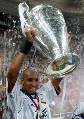 Nicolas Anelka: 32 jogos e sete gols pelo Real Madrid