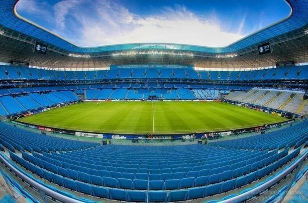 Arena do Grmio, em Porto Alegre - 55.662 pessoas