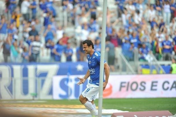 Cruzeiro e Santos se enfrentam no Mineiro pela 15 rodada do Campeonato Brasileiro 