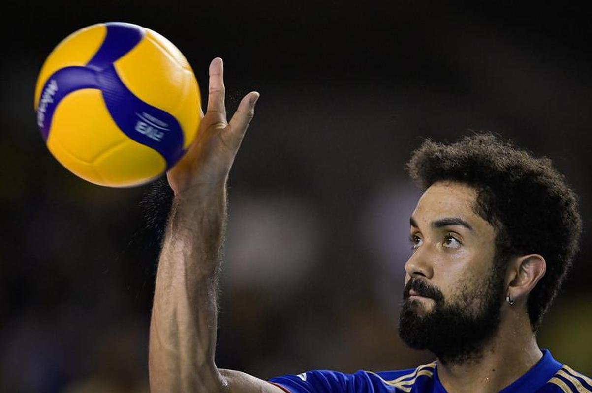 Fotos da final do Mundial de Vlei Masculino, entre Cruzeiro e Civitanova-ITA, no Ginsio Divino Braga, em Betim