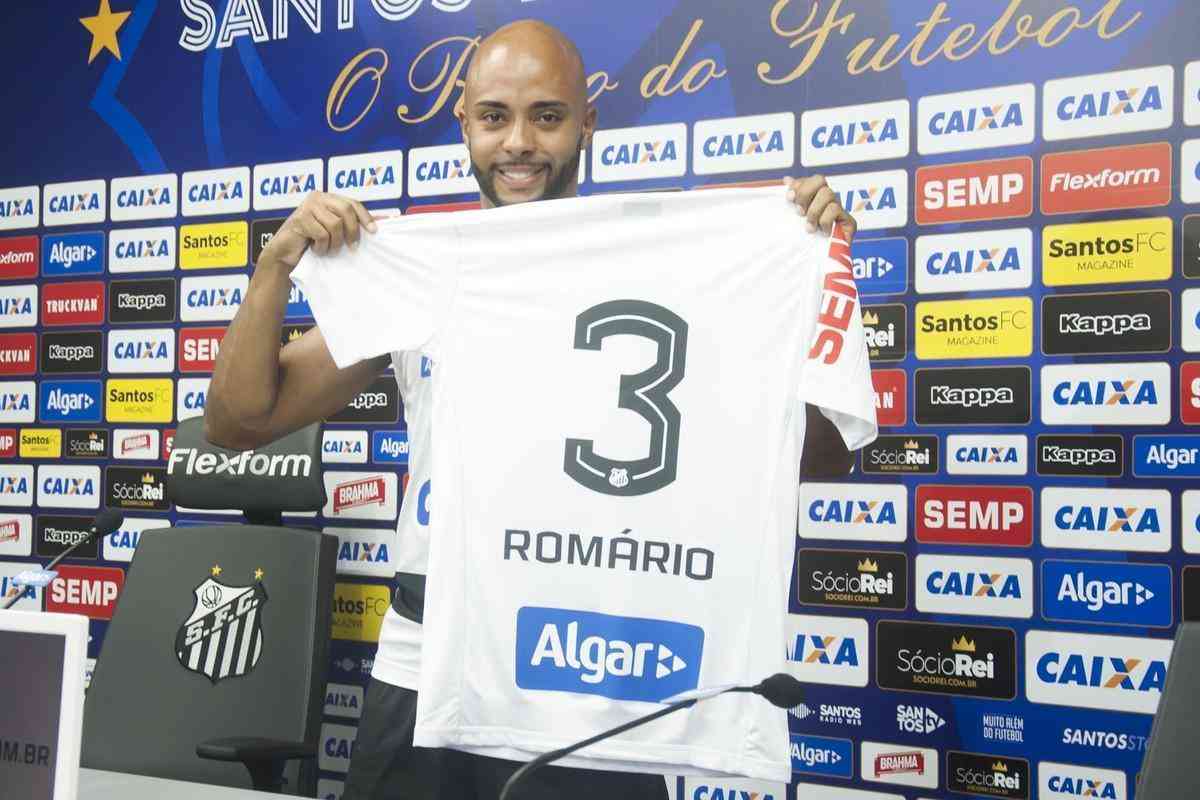 Romrio - lateral-esquerdo se transferiu do Cear para o Santos