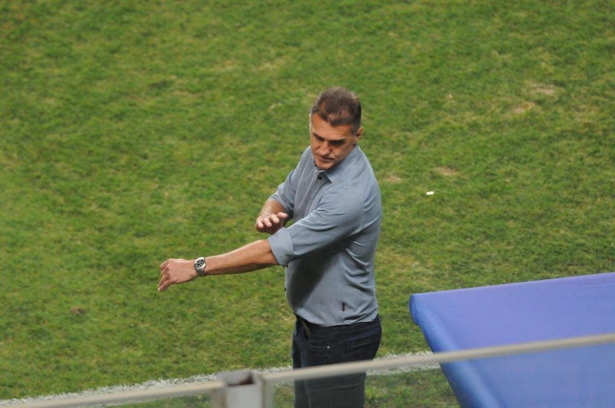 Fotos do jogo entre Amrica e Palmeiras, no Independncia, em Belo Horizonte, pela 24 rodada do Campeonato Brasileiro