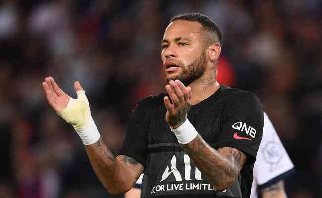 Neymar no chegou a participar de 60% das partidas do PSG em qualquer das suas cinco temporadas no futebol francs
