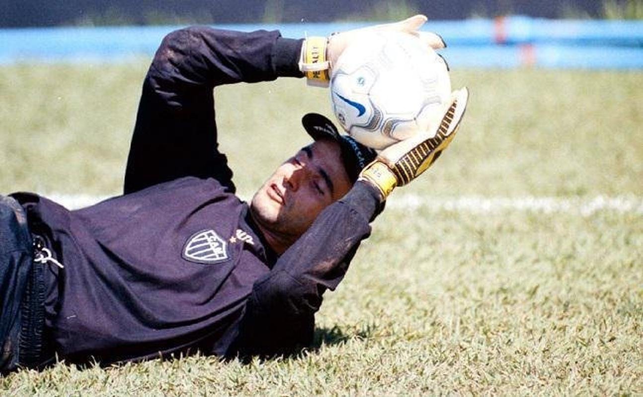 Kl�ber - 1998 a 2001: disputou 38 jogos e sofreu 59 gols. Conquistou os Estaduais de 1999 e 2000