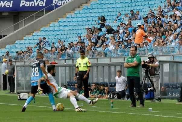 Amrica visitou o Grmio, no Rio Grande do Sul, e saiu derrotado por 3 a 0