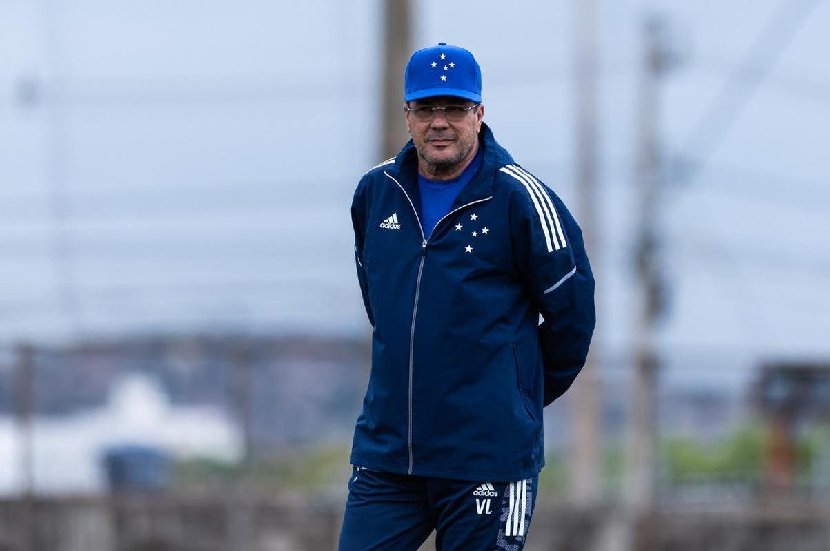 Fotos do treino do Cruzeiro nesta quarta-feira (20/10) na Toca II