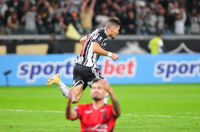 Atltico-MG x Athletico-PR: fotos do jogo pela Copa Libertadores