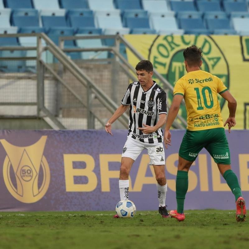 Cuiab e Atltico se enfrentaram pela nona rodada da Srie A do Campeonato Brasileiro