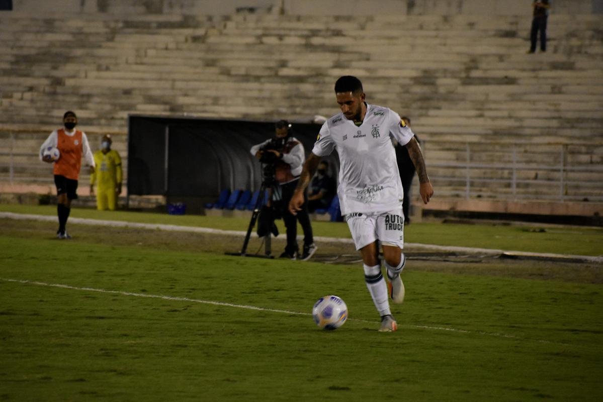 Treze-PB e América se enfrentaram pela primeira fase da Copa do Brasil, no Estádio Amigão, em Campina Grande