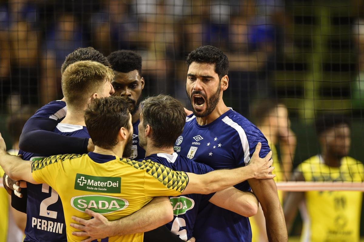Cruzeiro e UPCN Bolvar Voley fizeram a final do Campeonato Sul-Americano de Clubes de Vlei, no Ginsio do Riacho, em Contagem