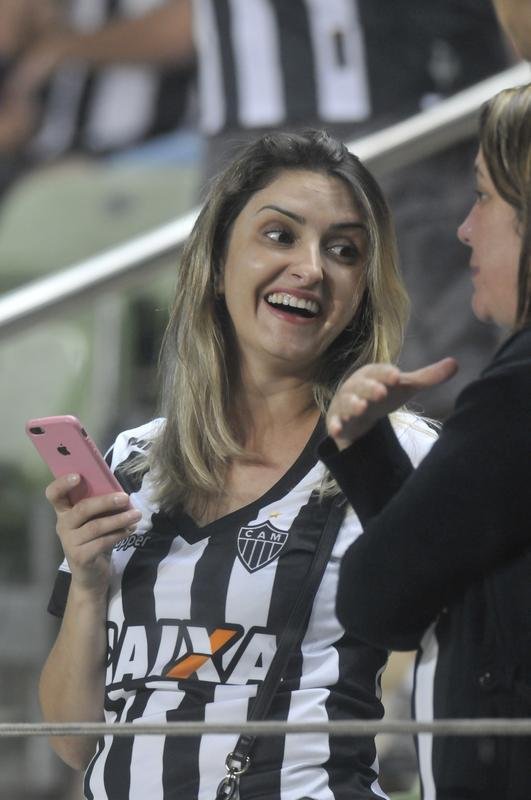 Fotos da torcida do Atltico, no Independncia, durante partida de ida da semifinal do Mineiro, contra o Amrica