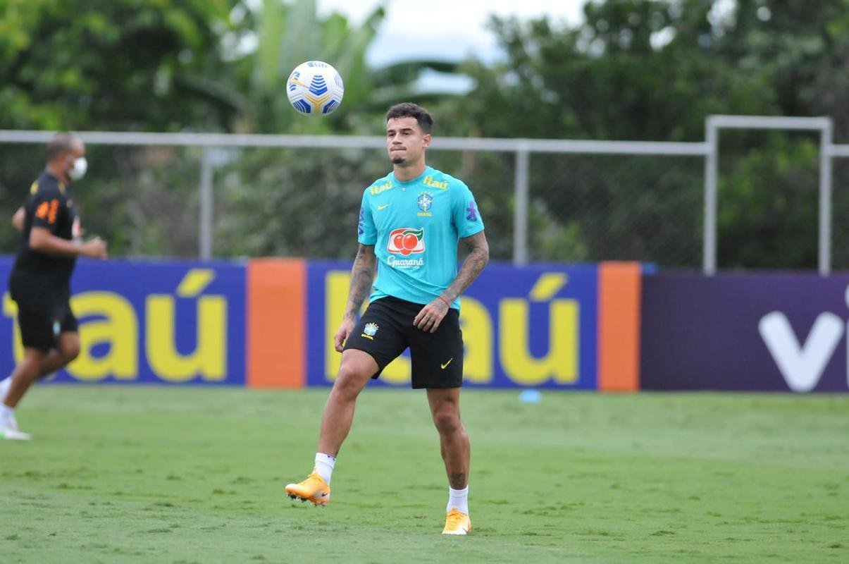 Seleo Brasileira realizou treinamento na tarde deste sbado (29/1) na Toca da Raposa II