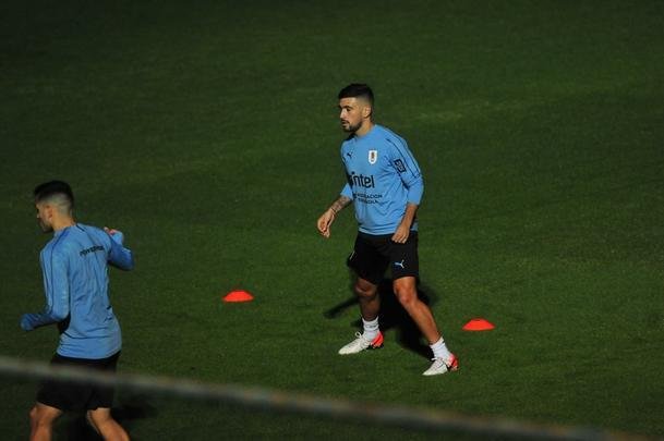 Imagens do primeiro treino da Seleo Uruguaia no Sesc Venda Nova, em Belo Horizonte