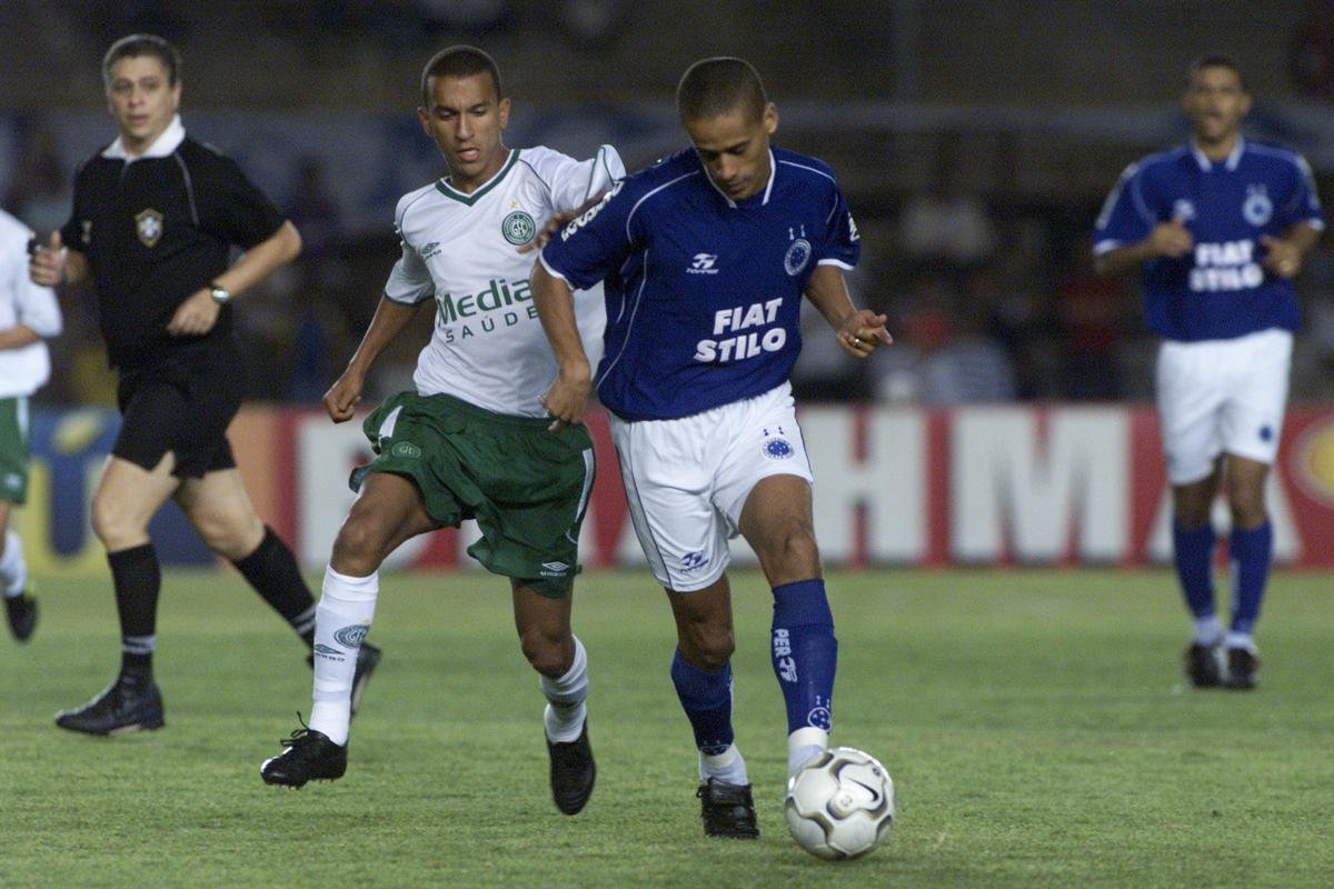 Revelado pelo Cruzeiro, o volante Wendel atuou no clube como profissional entre 2000 e 2004. Com 149 jogos pelo clube, ele esteve presente no grupo que conquistou o Trplice Coroa (Campeonato Mineiro, Copa do Brasil e Campeonato Brasileiro) em 2003.