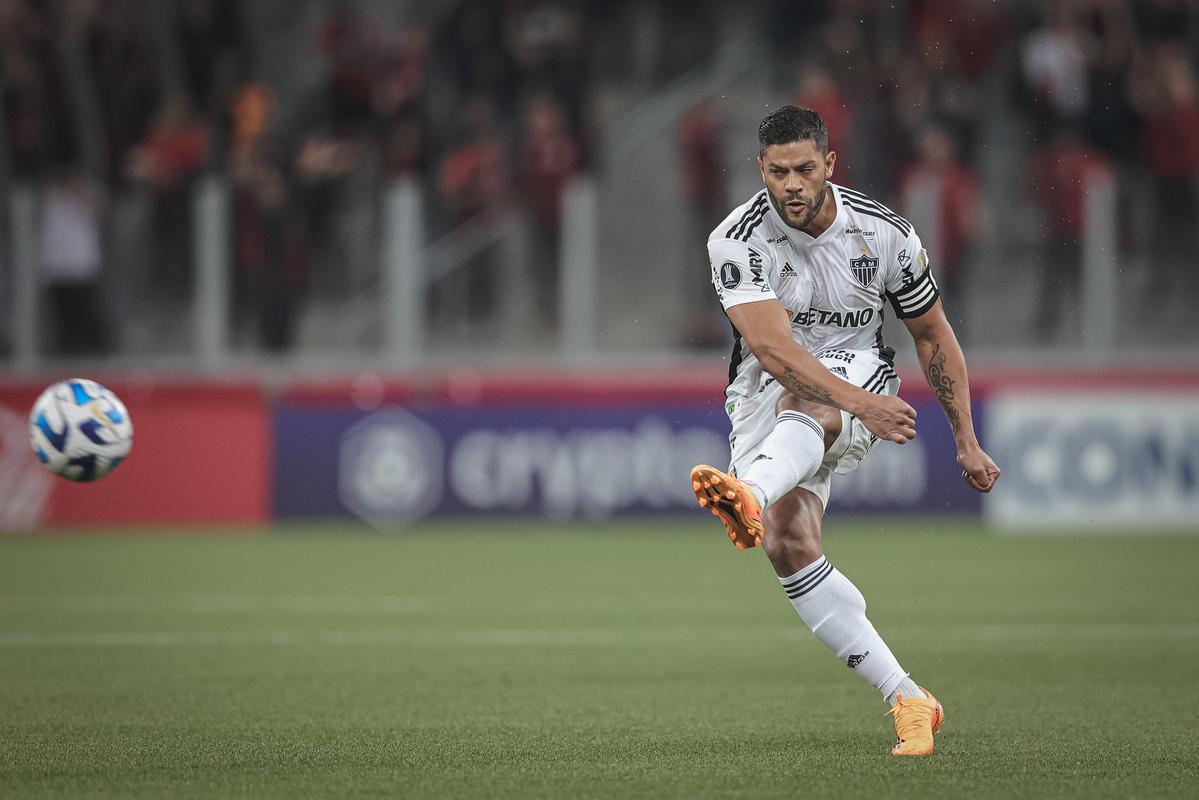 O Atltico visitou, na noite desta tera-feira (18/4), o Athletico-PR na Arena da Baixada, em Curitiba. A partida foi vlida pela 2 rodada do Grupo G da Copa Libertadores de 2023.