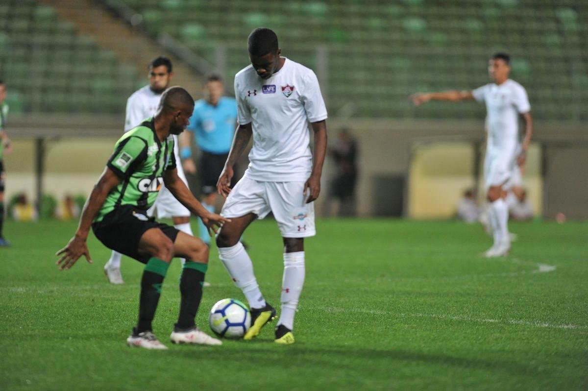 Amrica e Fluminense se enfrentam em duelo vlido pela 19 rodada do Campeonato Brasileiro