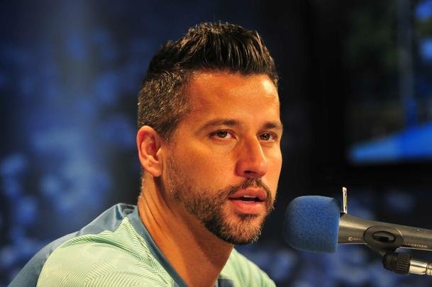 Imagens do treino do Cruzeiro com a presena do presidente Wagner Pires de S