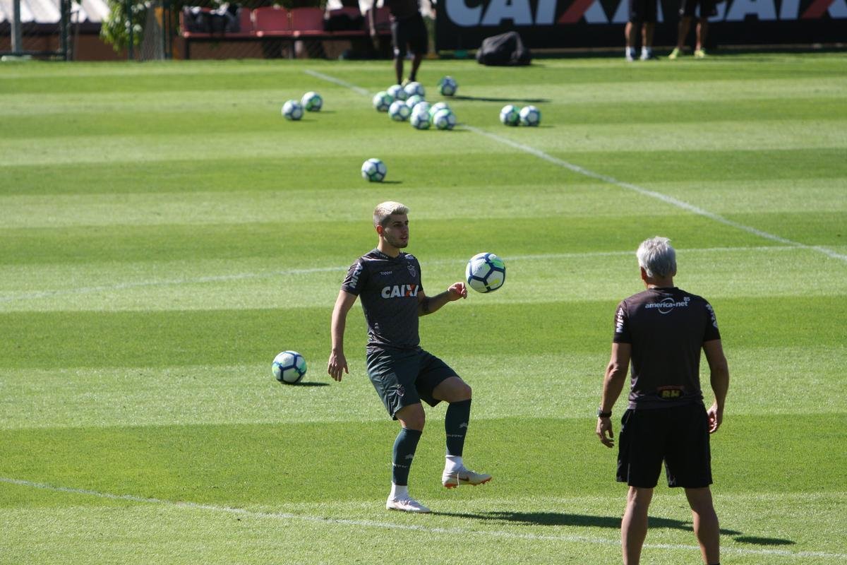 Atltico encerra preparao na Cidade do Galo para partida contra Grmio, pelo Campeonato Brasileiro