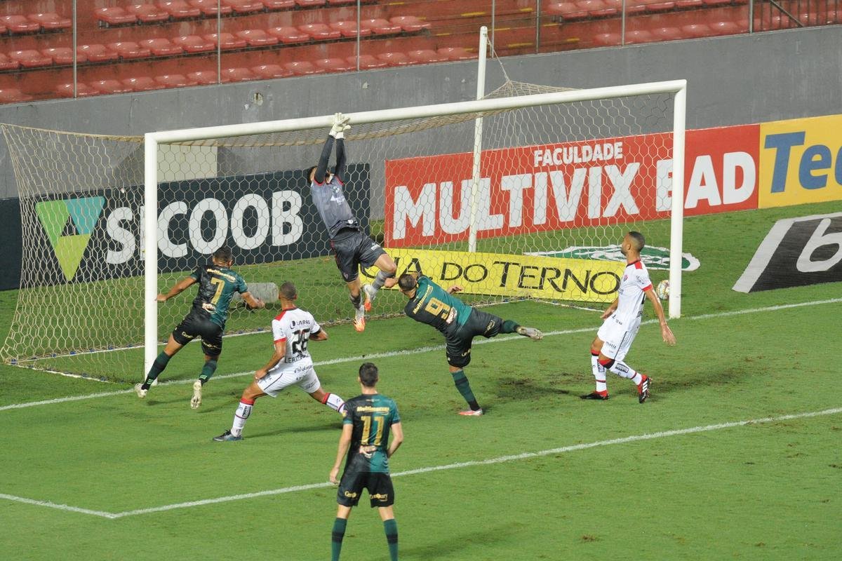 Fotos de Amrica x Vitria, no Independncia, pela 33 rodada